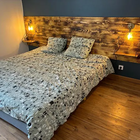 6 Personnes - Lit King Size - Balnéo - Wifi *